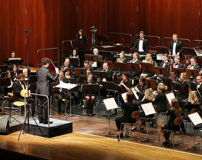 Bild zur Veranstaltung: Entertaining Winds - Stadtorchester Friedrichshafen